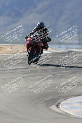 media/Jan-15-2026-Racers Edge (Thu) [[dfebeb70ab]]/3-B Group/Session 1 (Turns 9 and 8)/